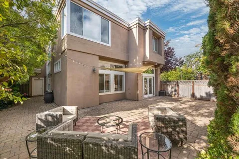 $2,788,872 | 816 Corriente Point Drive, Redwood Shores, CA 94065