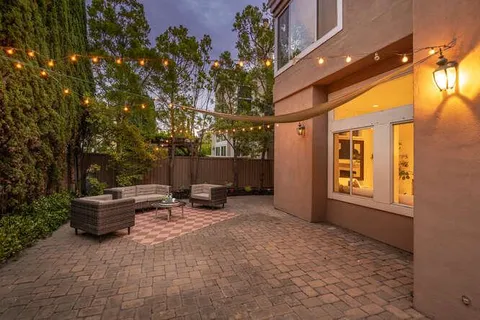 $2,788,872 | 816 Corriente Point Drive, Redwood Shores, CA 94065