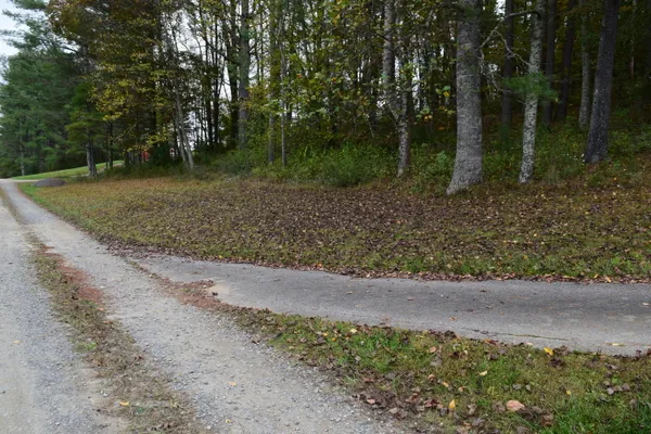 $285,000 | 171 Pine Creek Way Southeast, Floyd, VA 24091
