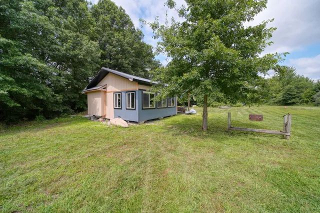 $165,000 | 7433 Milan-Oakville Road, Milan, MI 48160