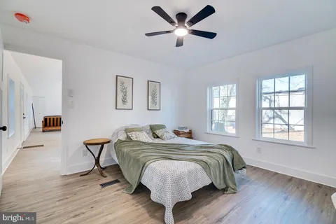 $129,900 | 34017 Pinewood Drive, Lewes, DE 19958