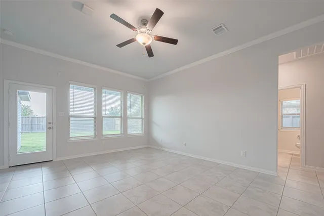 $2,500 | 918 Vidalia Onion Drive, Richmond, TX 77406