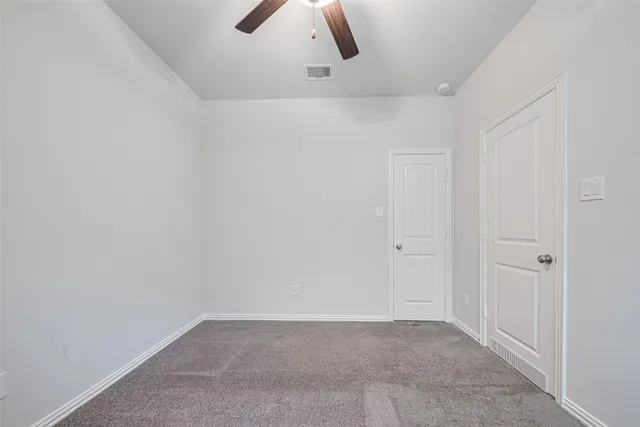 $2,500 | 918 Vidalia Onion Drive, Richmond, TX 77406