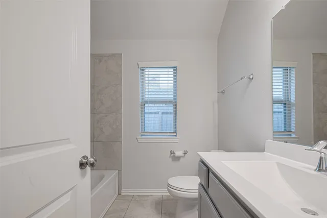 $2,500 | 918 Vidalia Onion Drive, Richmond, TX 77406