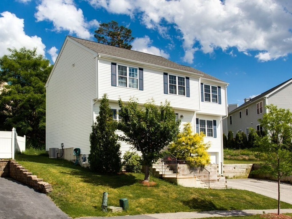 40 Mohave Road Worcester, MA 01606 - Photo 3 of 23 Gallery Image 3