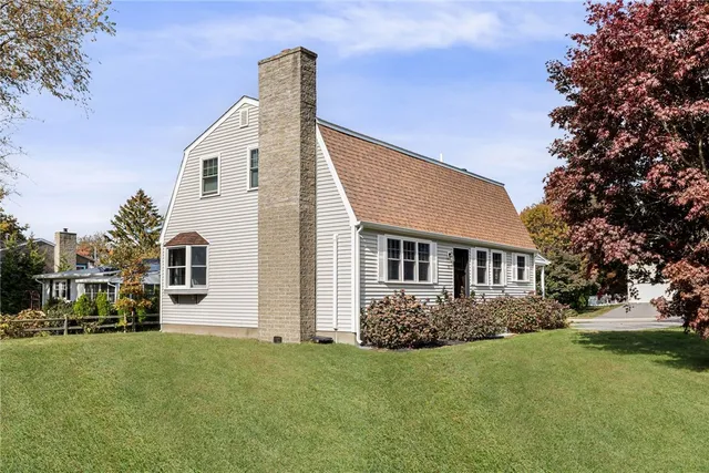 $850,000 | 64 Juniper Trail, Narragansett, RI 02882