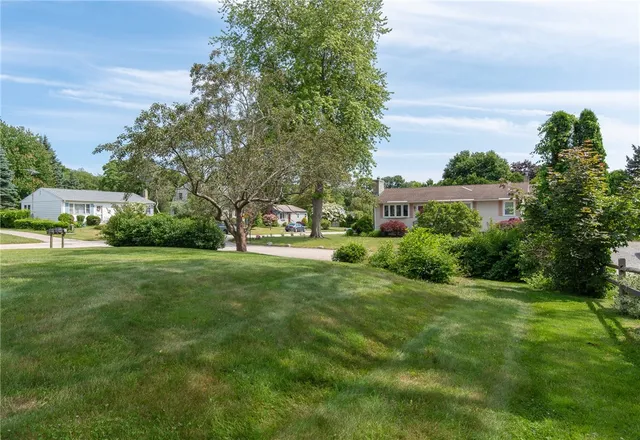 $850,000 | 64 Juniper Trail, Narragansett, RI 02882