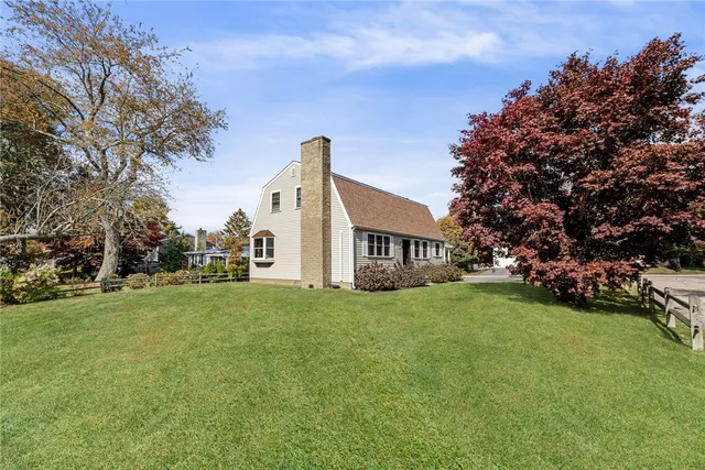 $850,000 | 64 Juniper Trail, Narragansett, RI 02882