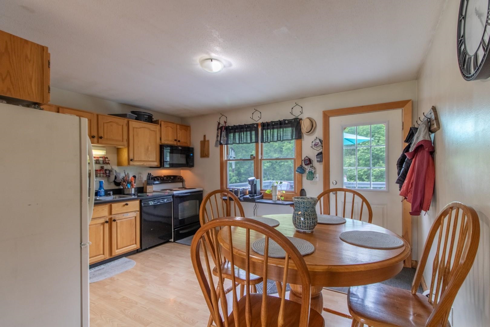 115 Scottsdale Road Newport, VT 05855 - Photo 7 of 42
