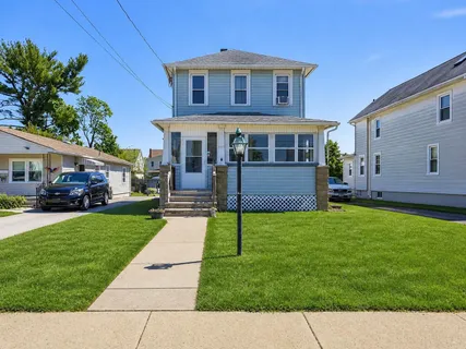 $359,000 | 227 Heulings Avenue, Riverside, NJ 08075
