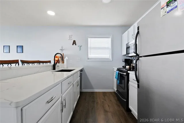 $254,900 | 2500 Bay Point Lane, Unit 724, Osage Beach, MO 65065