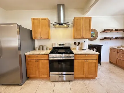 $1,399,900 | 910 West Anapamu Street, Santa Barbara, CA 93101