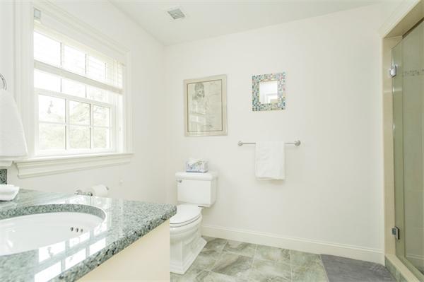 8 Lathrop Road Wellesley, MA 02482 - Photo 21 of 27