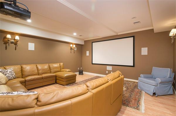 8 Lathrop Road Wellesley, MA 02482 - Photo 22 of 27