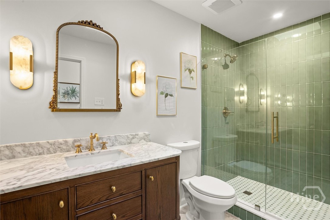 2221 Walz Drive Savannah, GA 31404 - Photo 25 of 44 Primary En-suite Bathroom