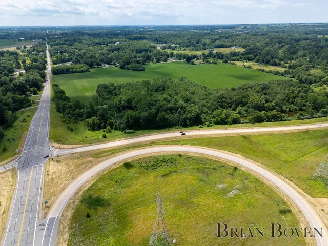 $6,000,000 | 4093 68th Street Southwest, Byron Center, MI 49315