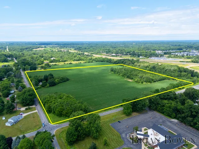 $6,000,000 | 4093 68th Street Southwest, Byron Center, MI 49315