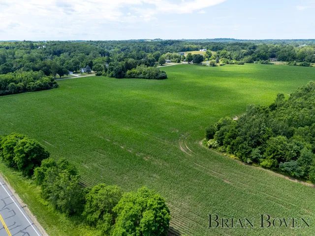 $6,000,000 | 4093 68th Street Southwest, Byron Center, MI 49315