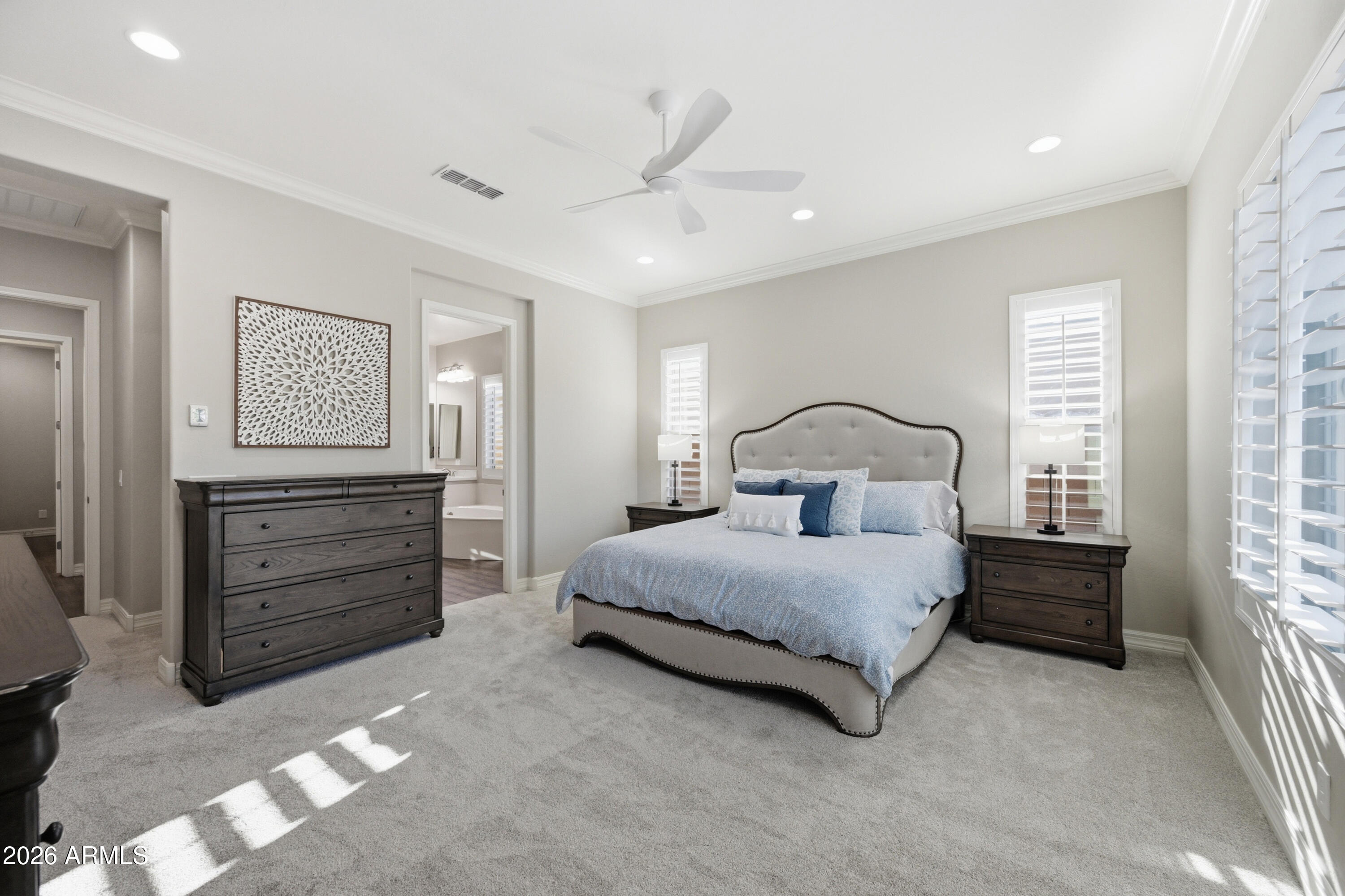 862 East Hampton Lane Gilbert, AZ 85295 - Photo 22 of 35 Primary Bedroom