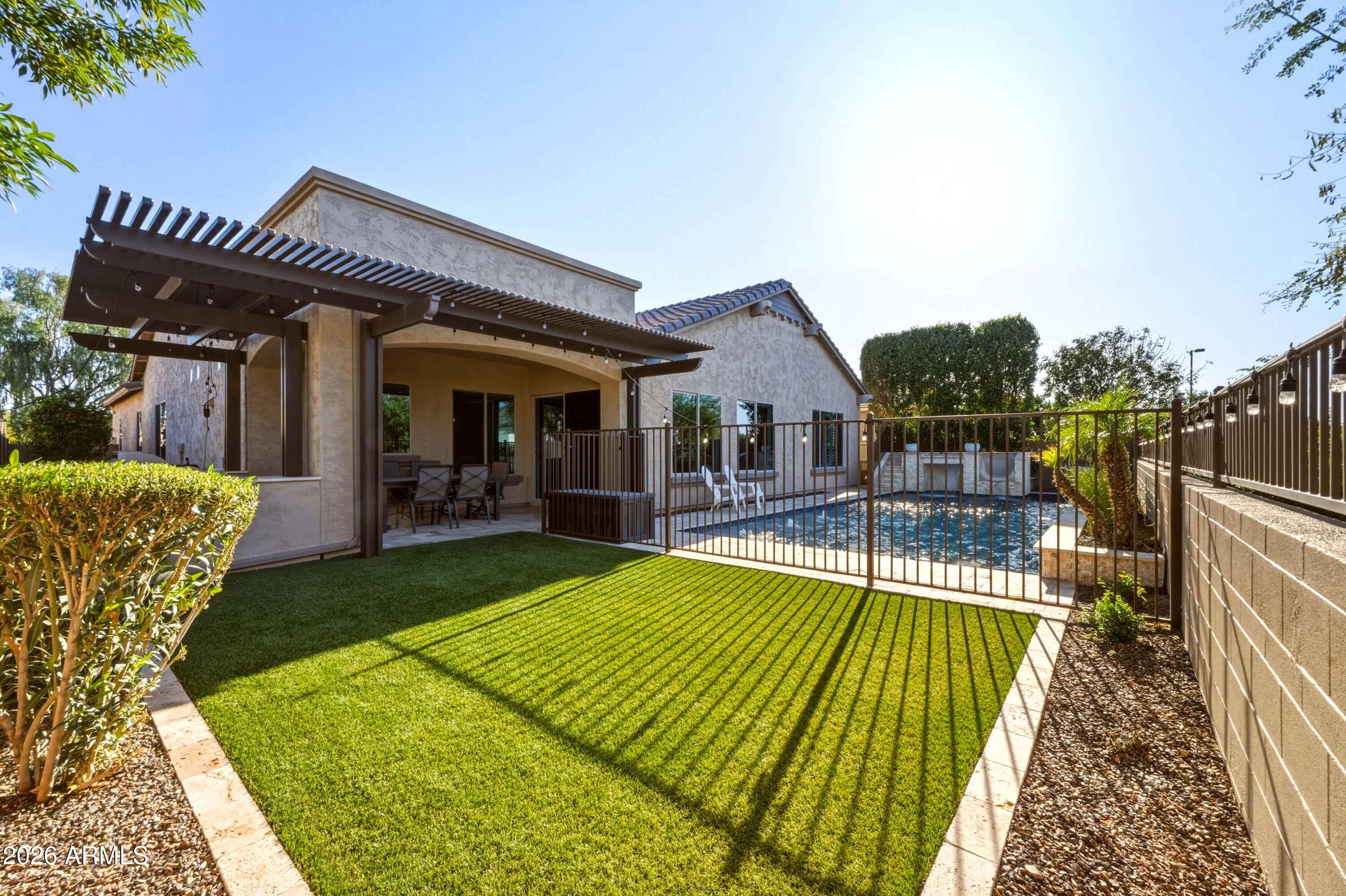 862 East Hampton Lane Gilbert, AZ 85295 - Photo 26 of 35 Outdoor Living