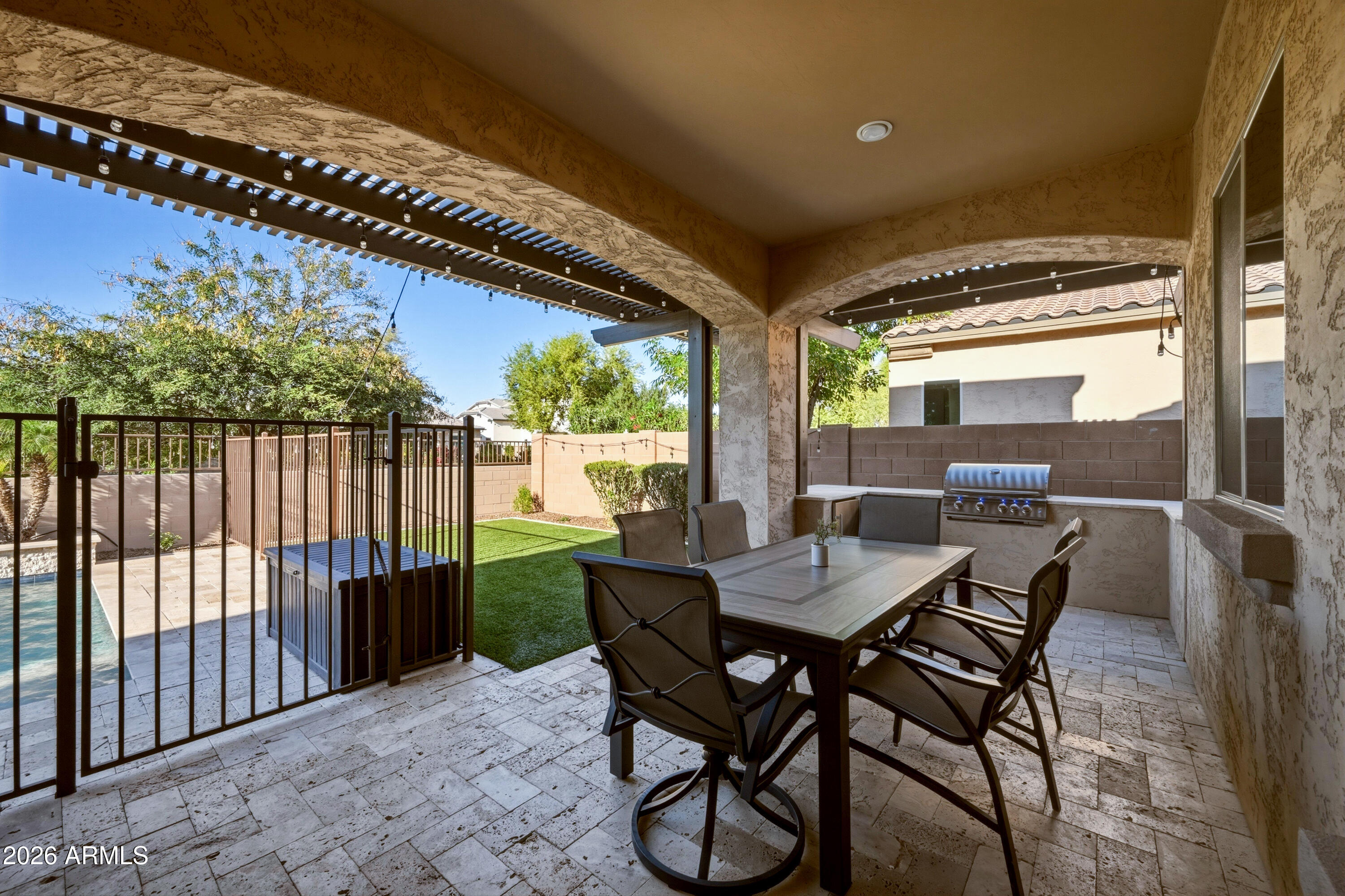 862 East Hampton Lane Gilbert, AZ 85295 - Photo 27 of 35 Covered Patio