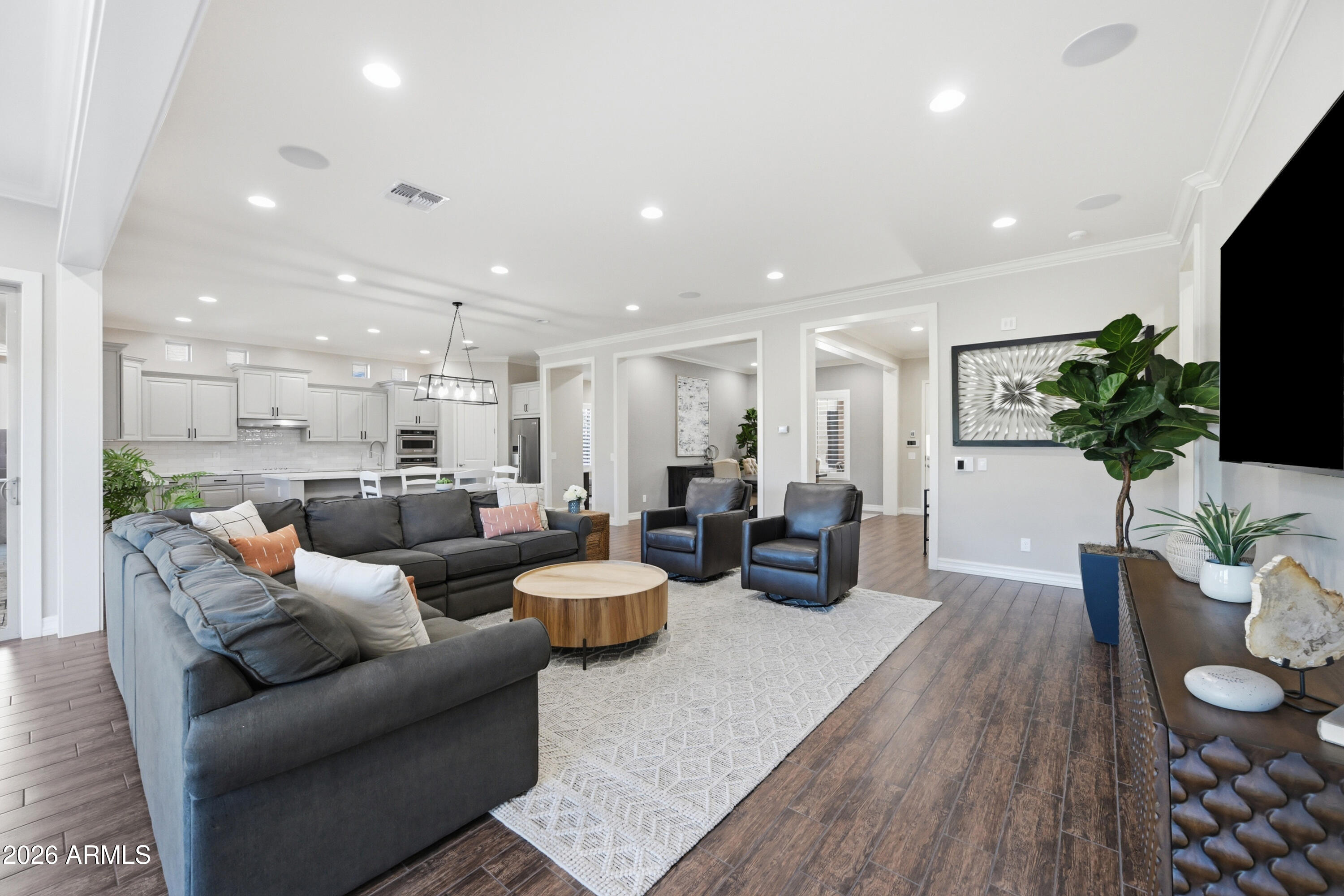 862 East Hampton Lane Gilbert, AZ 85295 - Photo 35 of 35 Open Floorplan