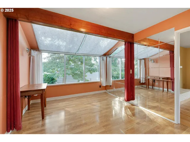 $585,000 | 1360 Northwest 130th Avenue, Portland, OR 97229