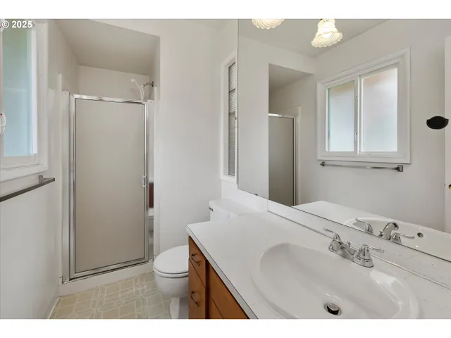 $585,000 | 1360 Northwest 130th Avenue, Portland, OR 97229