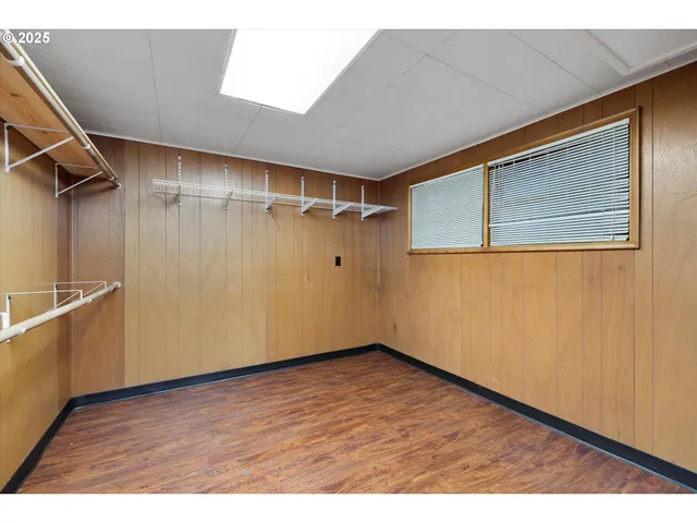 $585,000 | 1360 Northwest 130th Avenue, Portland, OR 97229