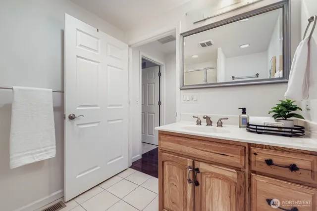 $1,574,000 | 1733 172nd Place Northeast, Bellevue, WA 98008