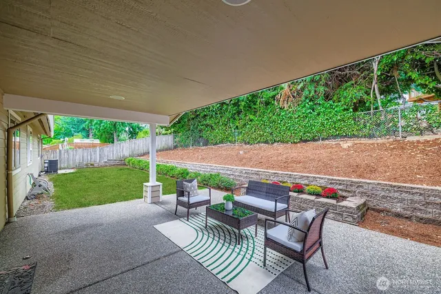 $1,574,000 | 1733 172nd Place Northeast, Bellevue, WA 98008