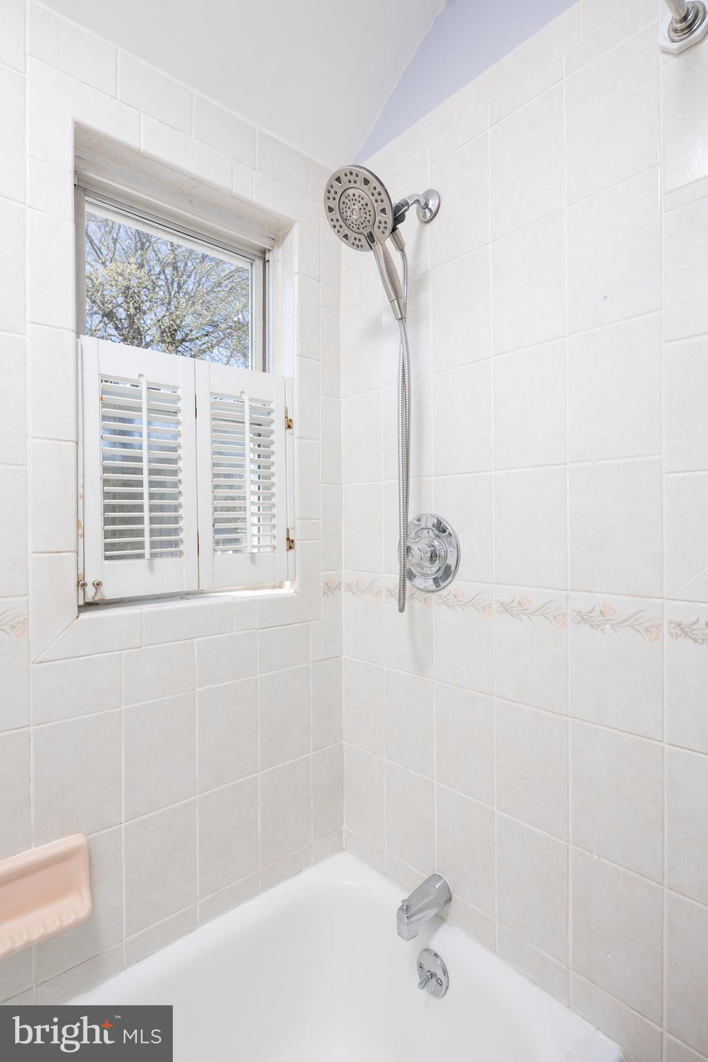8546 Oakleigh Road Baltimore, MD 21234 - Photo 21 of 38