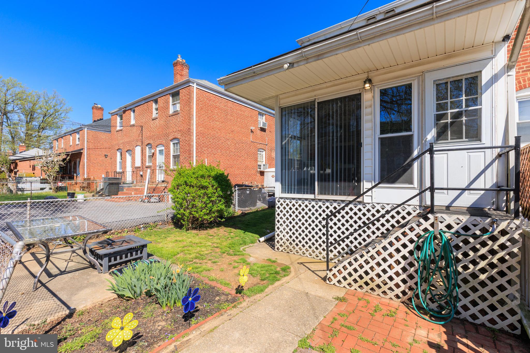 8546 Oakleigh Road Baltimore, MD 21234 - Photo 33 of 38 Cute back yard!