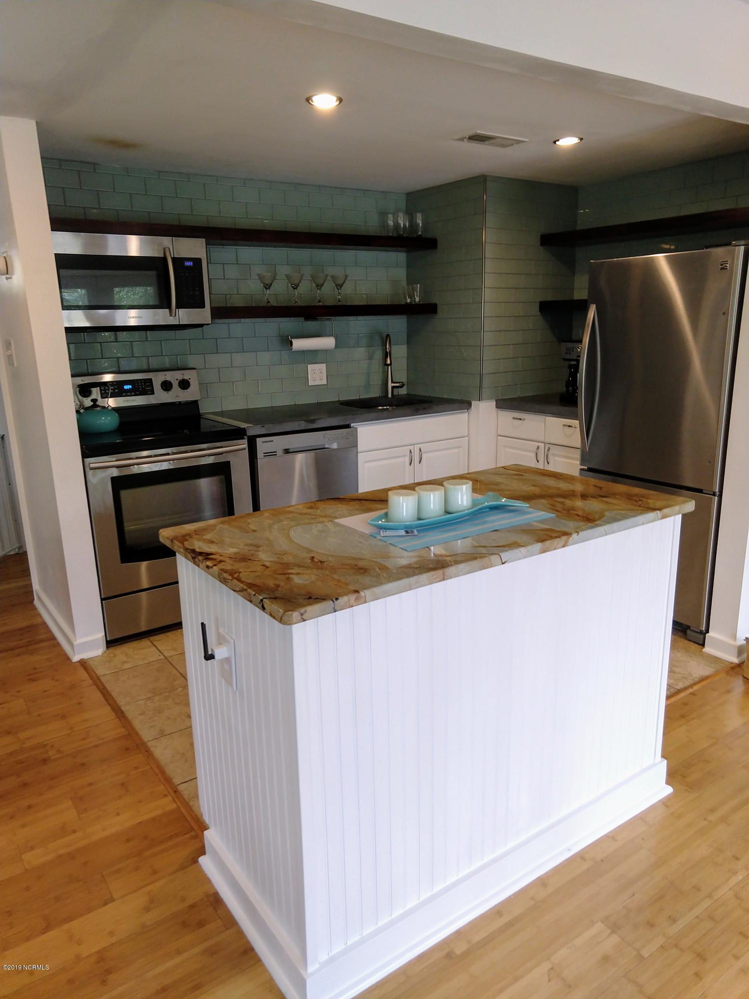 142 Hughes Road Hampstead, NC 28443 - Photo 8 of 22 kitchen1