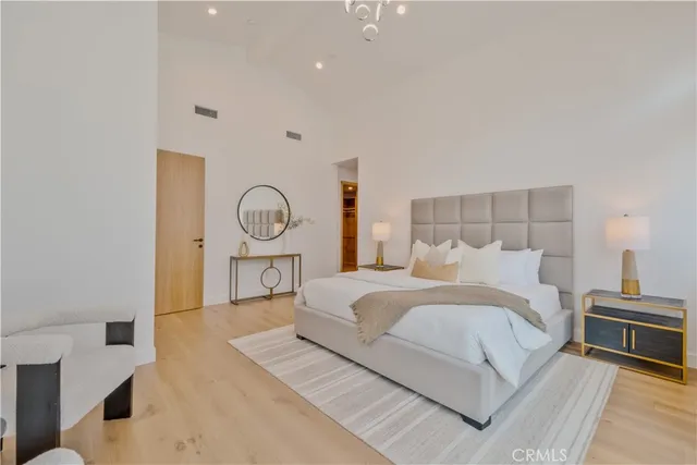 $2,295,000 | 2212 Gates Avenue, Unit A, Redondo Beach, CA 90278