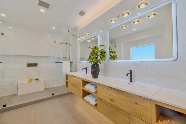 $2,295,000 | 2212 Gates Avenue, Unit A, Redondo Beach, CA 90278