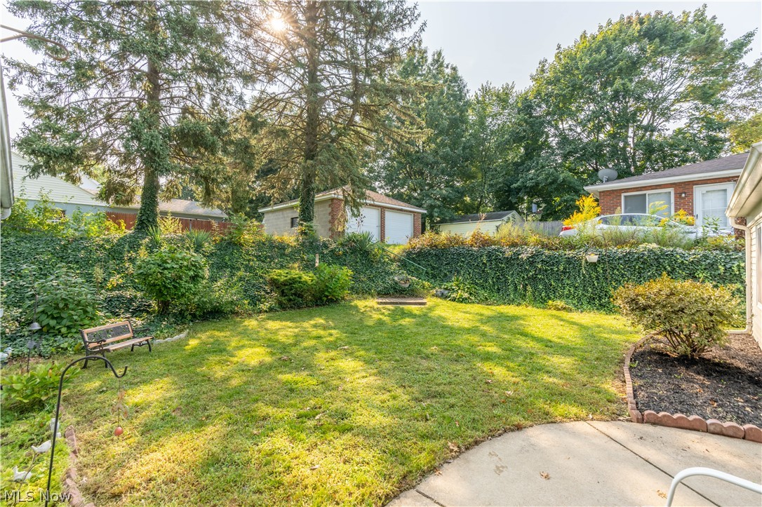 119 Hillman Road Akron, OH 44312 - Photo 3 of 25 Gallery Image 3