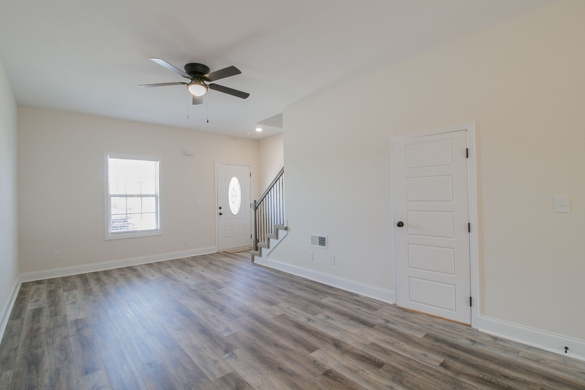 550 Peachers Mill Road, Unit C2 Clarksville, TN 37042 - Photo 7 of 29