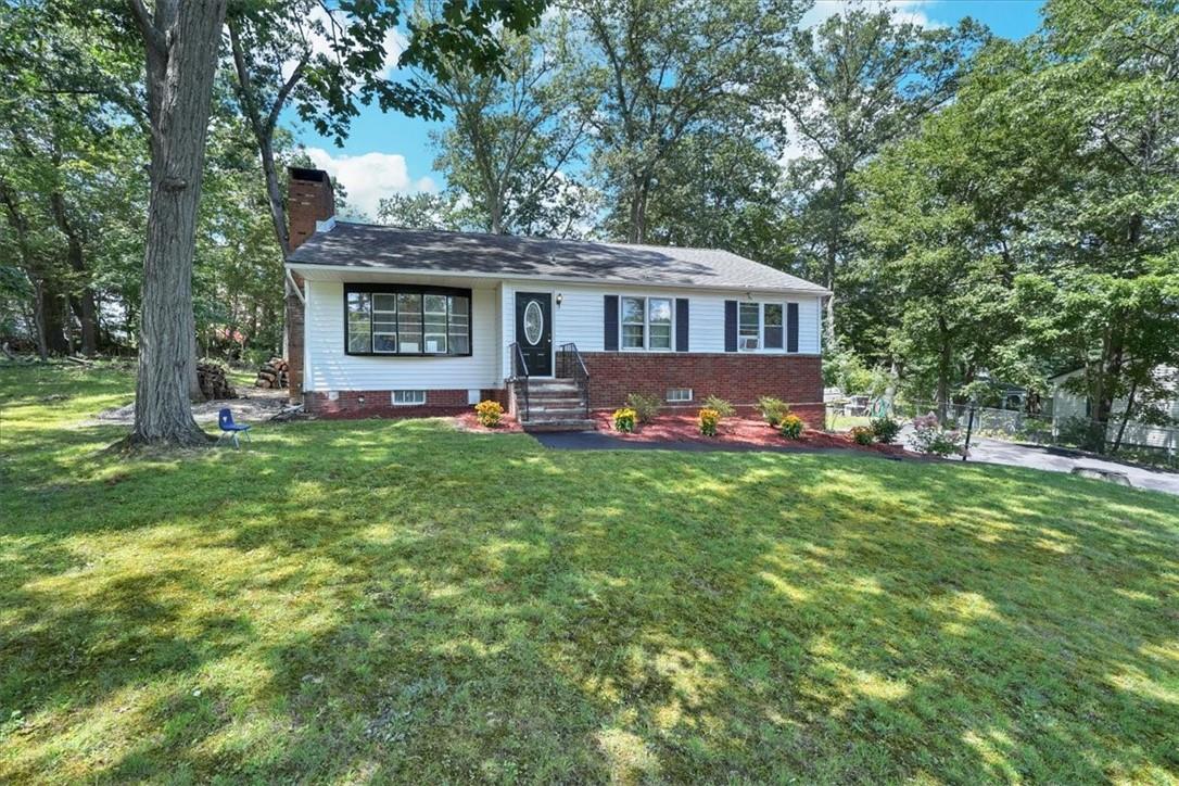 18 Mid Oaks Road Monroe, NY 10950 - Photo 1 of 1