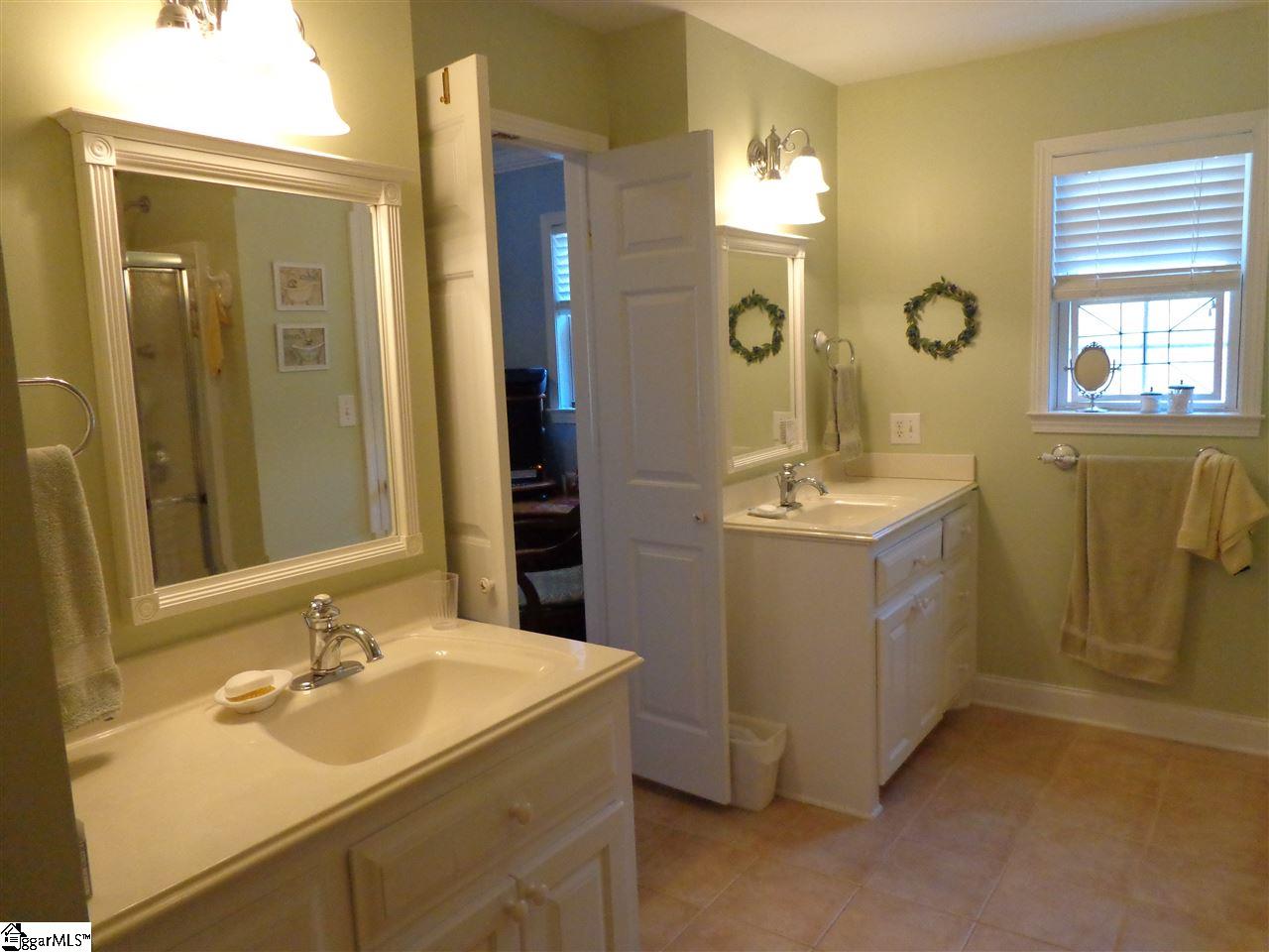 16 Harmony Circle Fountain Inn, SC 29644 - Photo 9 of 26 Gallery Image 9