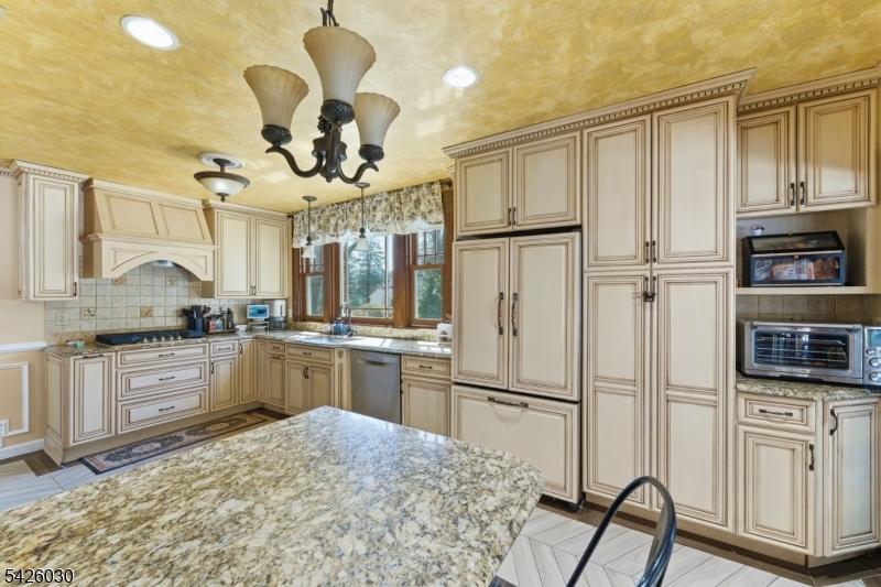 79 Ann Street Dover, NJ 07801 - Photo 13 of 50