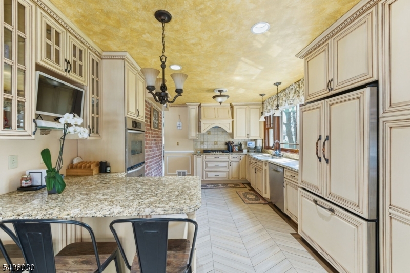79 Ann Street Dover, NJ 07801 - Photo 14 of 50