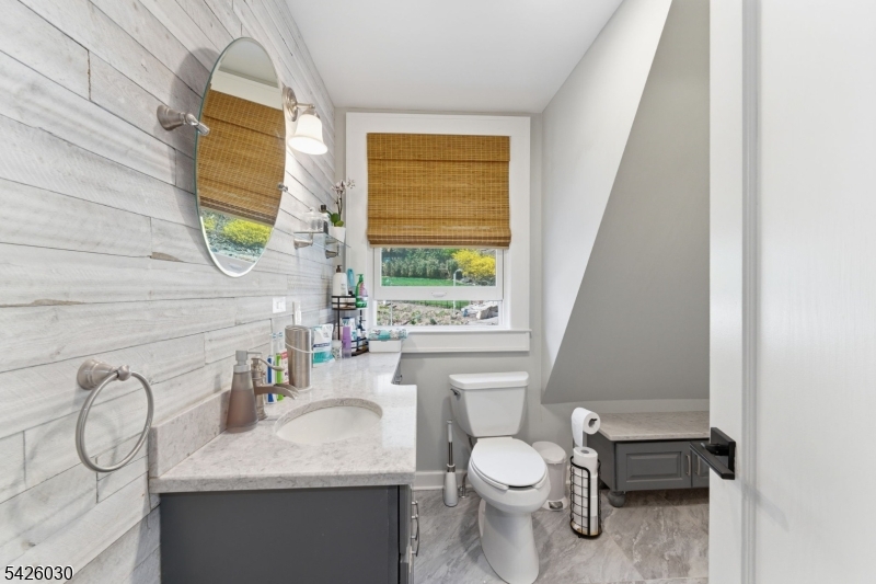 79 Ann Street Dover, NJ 07801 - Photo 28 of 50