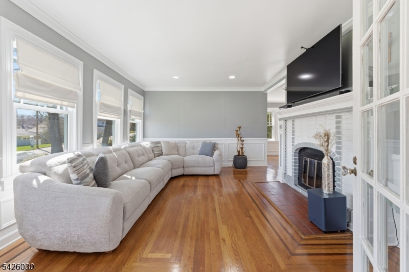 79 Ann Street Dover, NJ 07801 - Photo 8 of 50