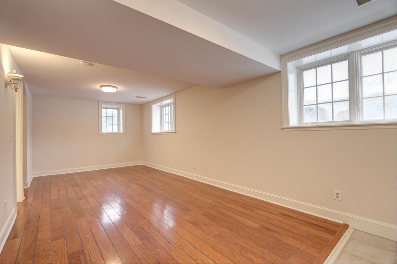 141 Bell Street Excelsior, MN 55331 - Photo 29 of 37