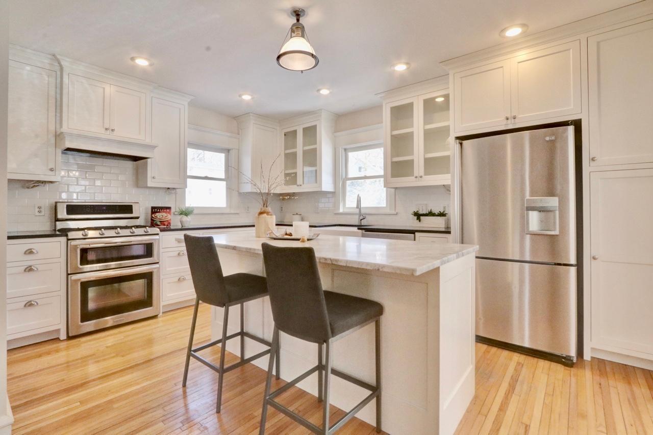 141 Bell Street Excelsior, MN 55331 - Photo 10 of 37