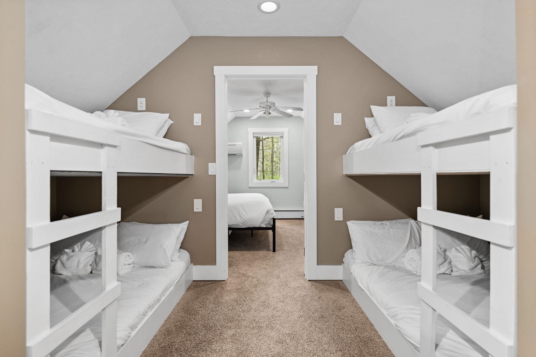 9608 North Long Lake Road Traverse City, MI 49685 - Photo 27 of 36