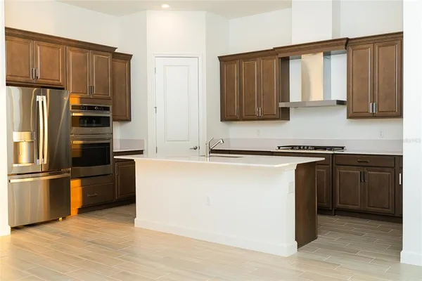$1,010,000 | 449 Southeast Fascino Circle, Port St. Lucie, FL 34984
