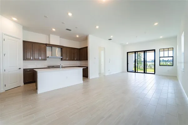 $1,010,000 | 449 Southeast Fascino Circle, Port St. Lucie, FL 34984