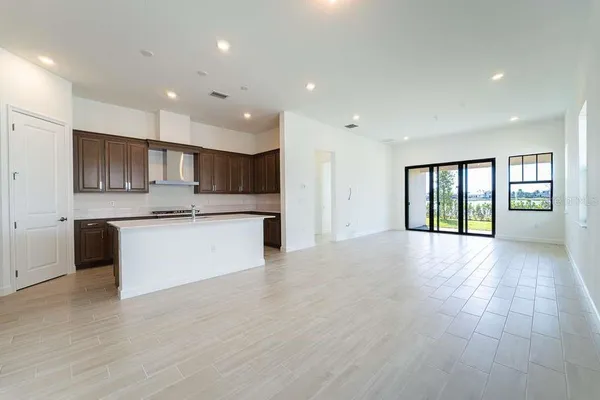 $1,010,000 | 449 Southeast Fascino Circle, Port St. Lucie, FL 34984